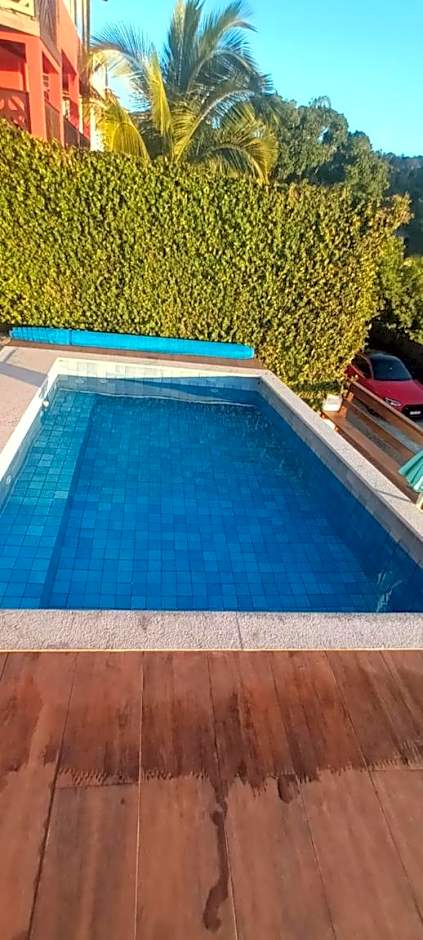 Casa e piscina privativa, vista para o mar em condomínio pé na areia