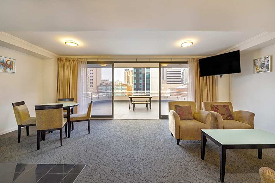 Hotel Grand Chancellor Adelaide