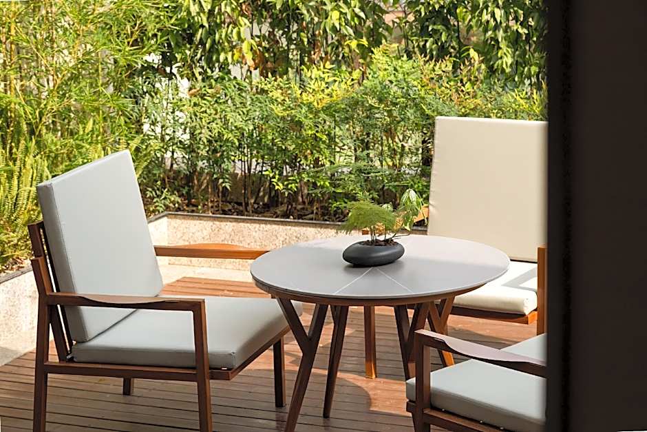 Blossom House Bazhong Enyang Micang Dao