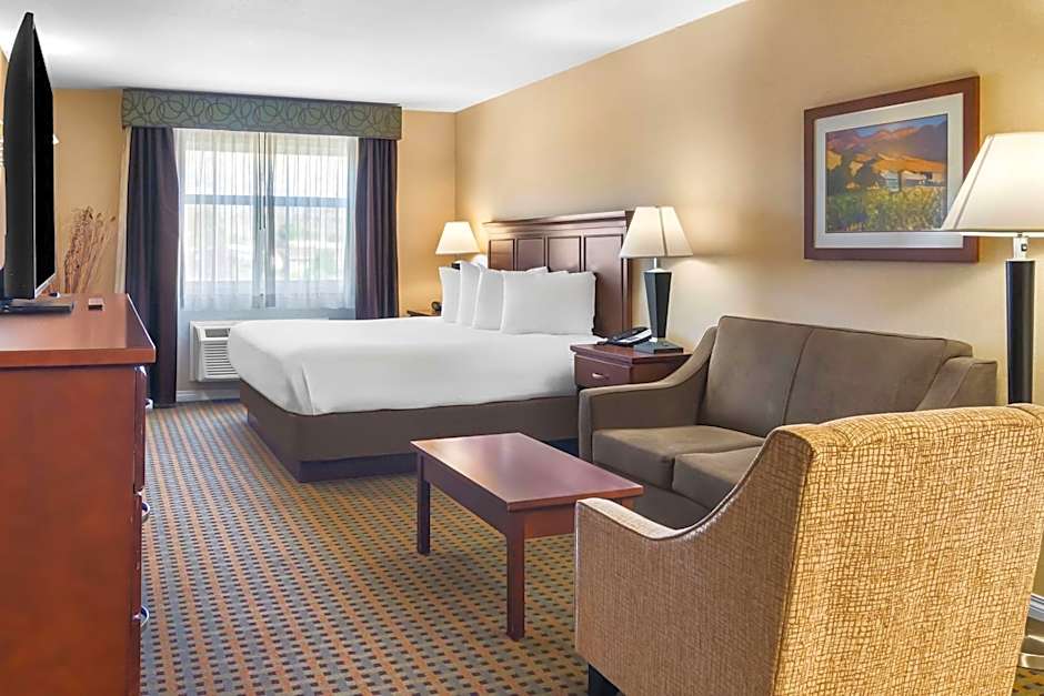 Best Western Plus Sunrise Inn