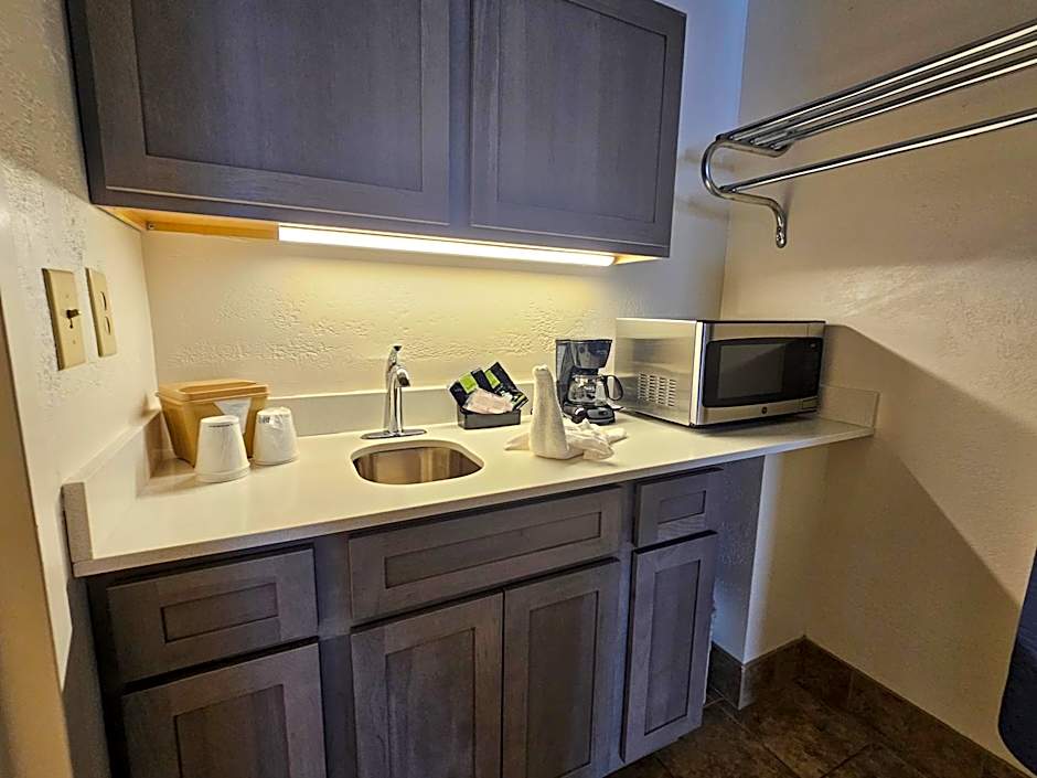 Bluegrass Extended Stay