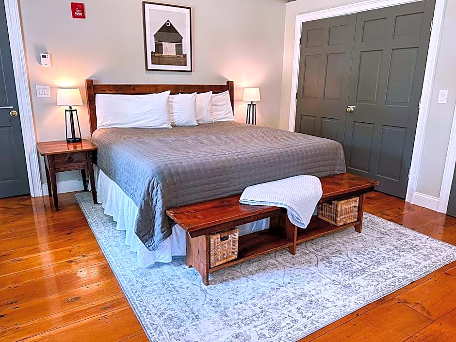 The Black Walnut Inn
