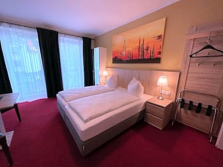 Palm Premium Hotel & Apartments