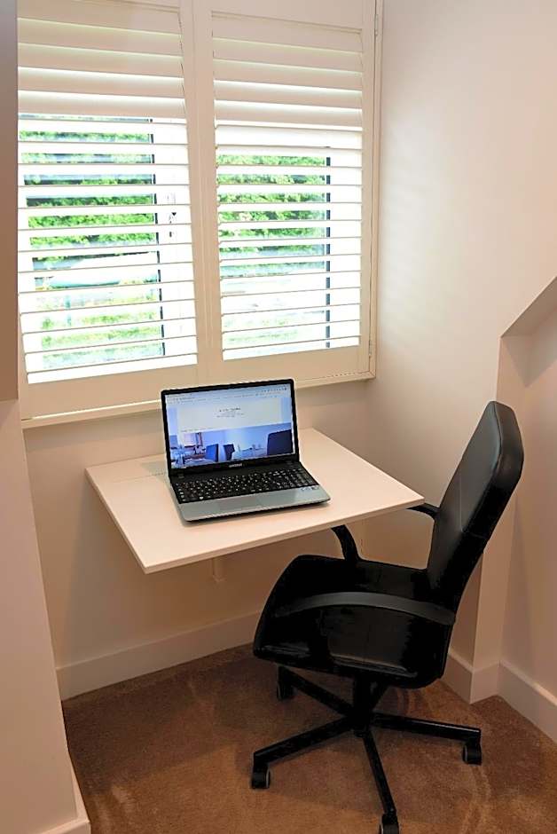 Apple Tree Place B&B