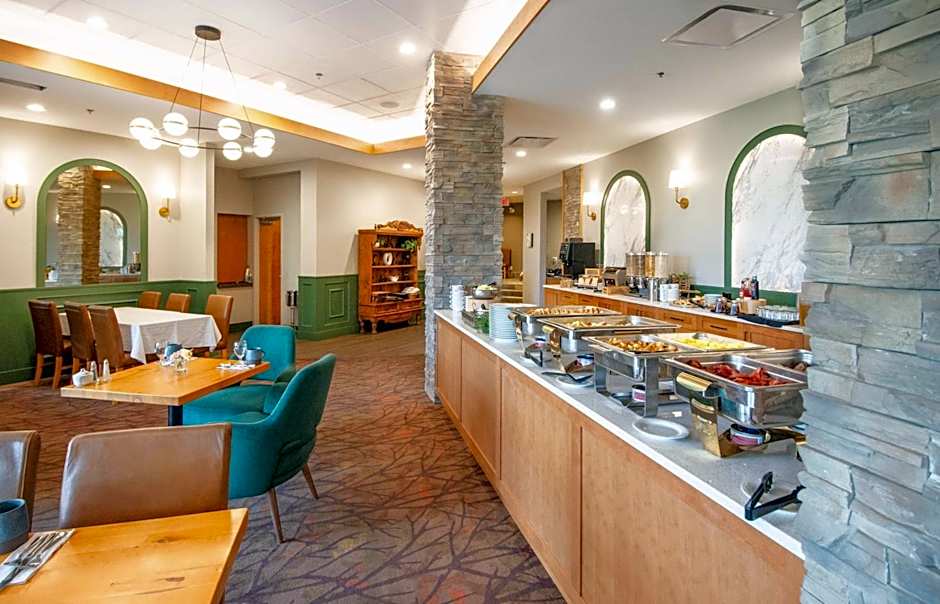 Coast Hillcrest Hotel