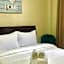 Elliannah Pines Hotel