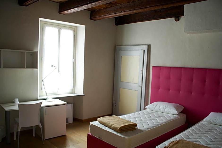 Palazzo Sacco Hostello Fossano