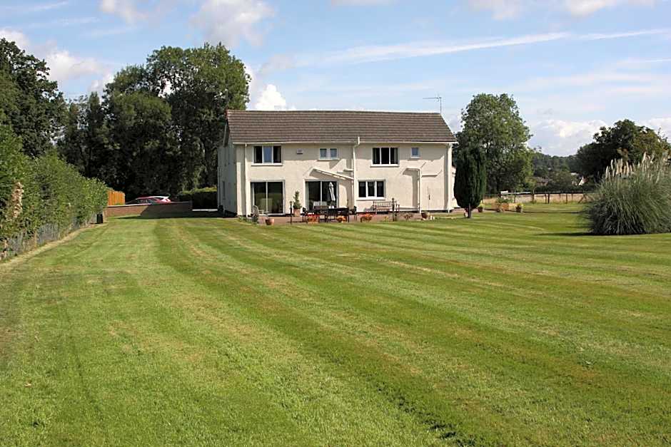 Broadwell Guest House