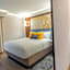 The Westfield Inn, BW Signature Collection