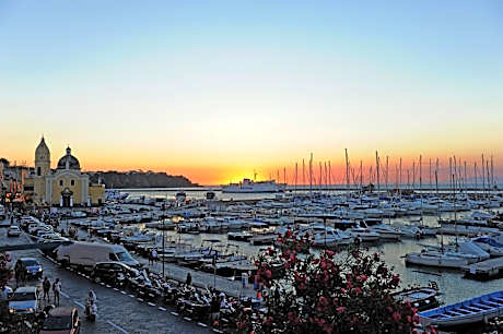 One-Bedroom Apartment with Sea View and Terrace