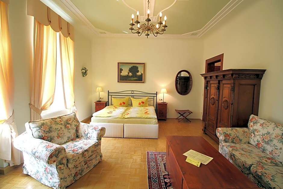 Hotel-Appartement-Villa Ulenburg