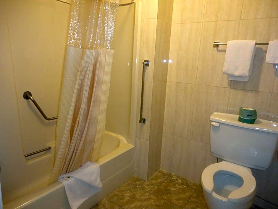 Days Inn by Wyndham Vernon