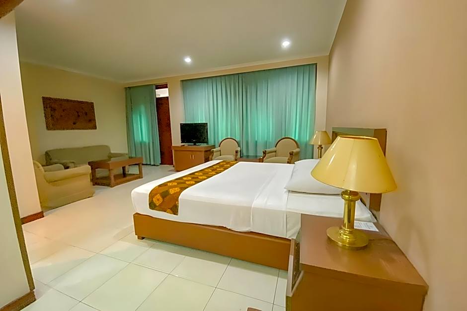 Riyadi Palace Hotel