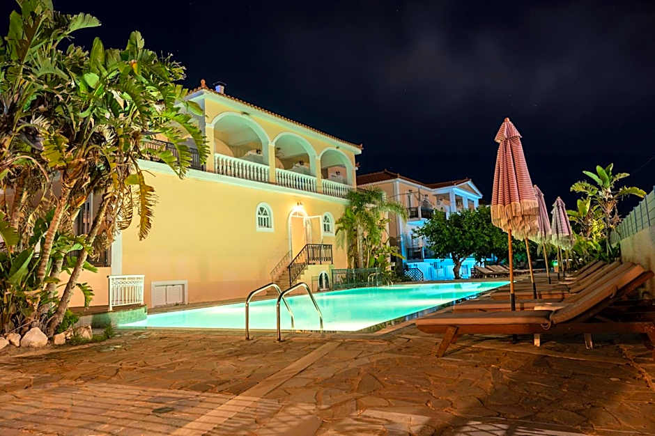 California Beach Hotel - Adults Only
