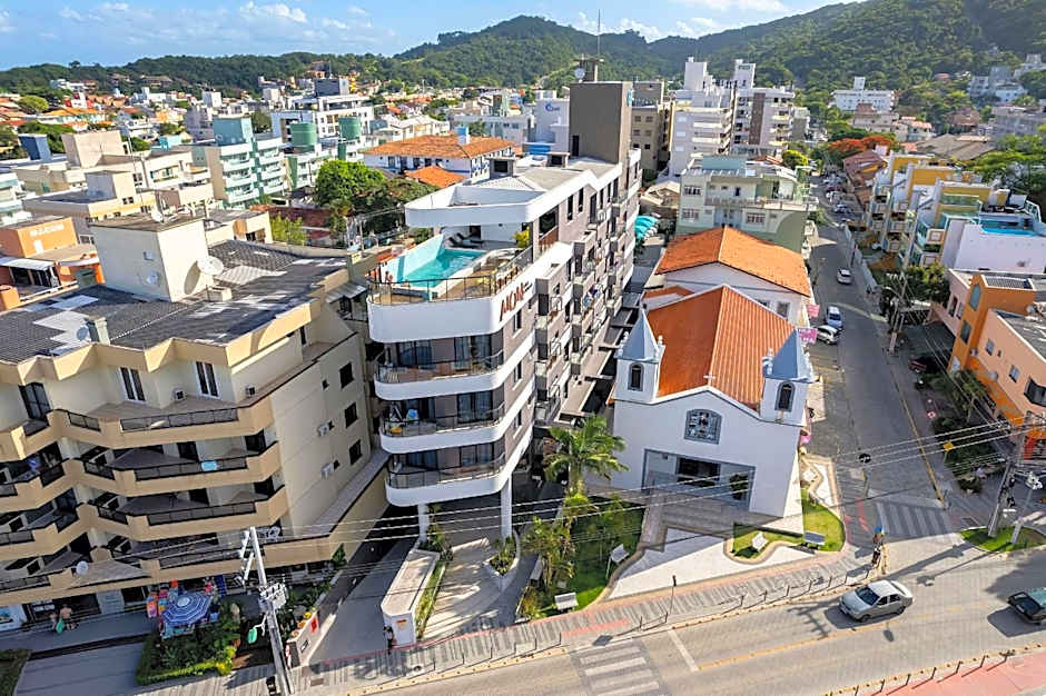 AION suítes 103 - Compacto e luxuoso Loft - Rooftop com piscina e academia - À poucos passos da praia