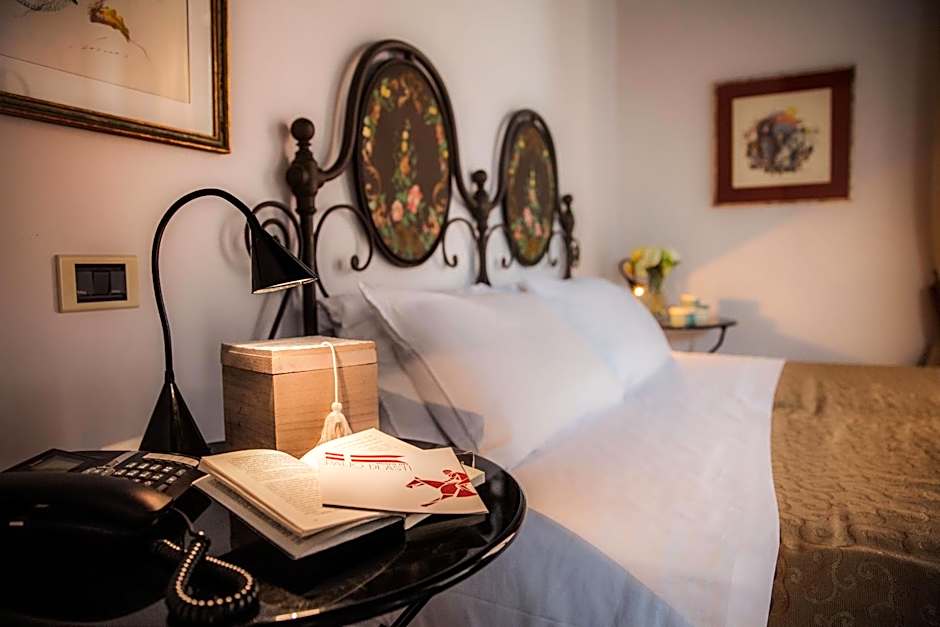 Phi Hotel Palio