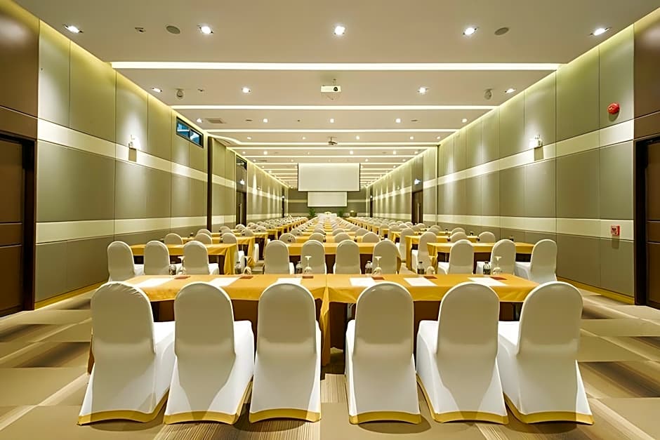 Mida Hotel Ngamwongwan