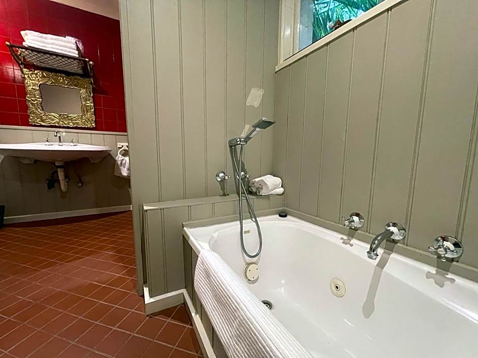 The Castle - Villa by the Sea