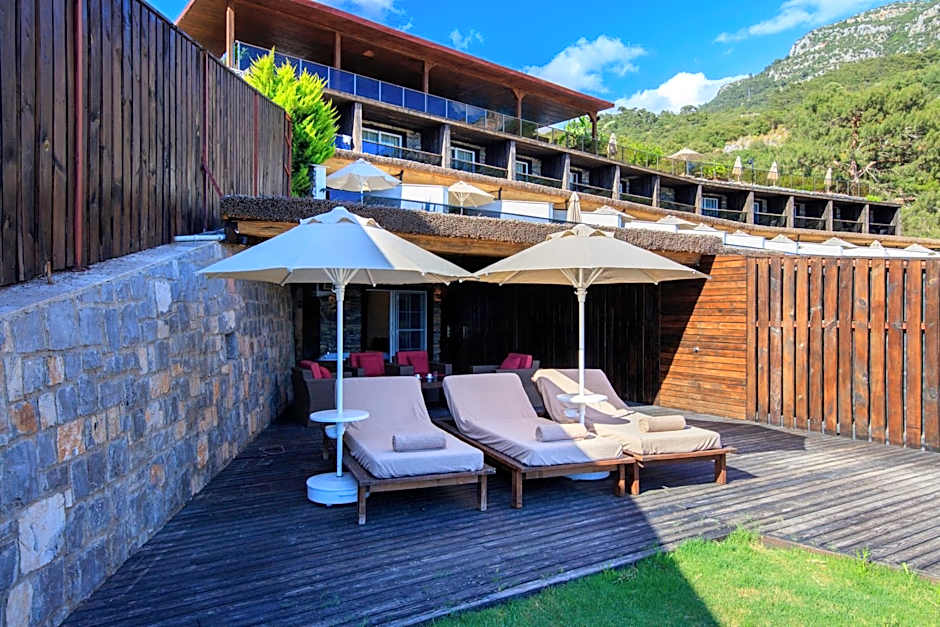 Manaspark Deluxe Hotel