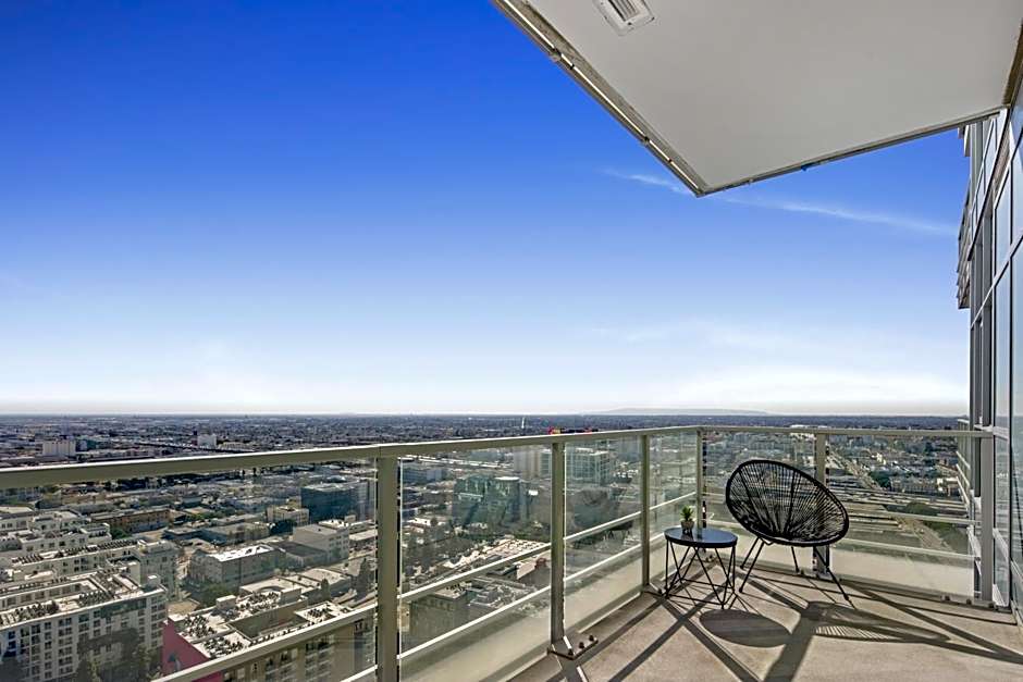 Level Los Angeles - Downtown Flower