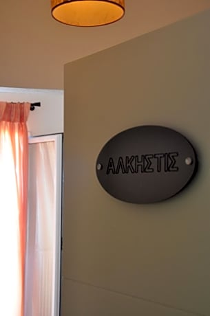 Basic Triple Room