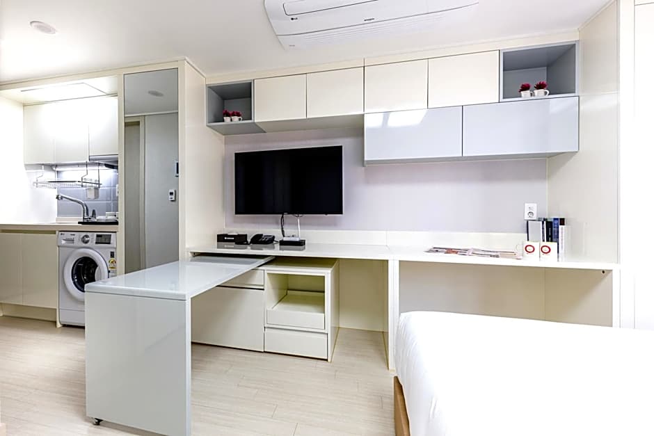 Shin Shin Hotel Seogwipo