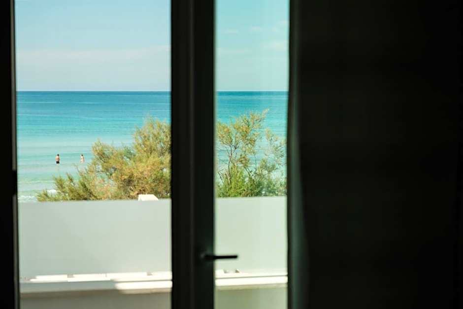 Baia Azzurra B&B