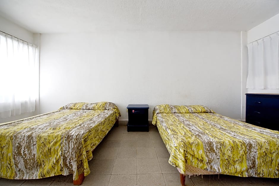 OYO Hotel Belmar,Caleta, Acapulco