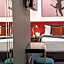 TRYP by Wyndham Wellington, Tory Street