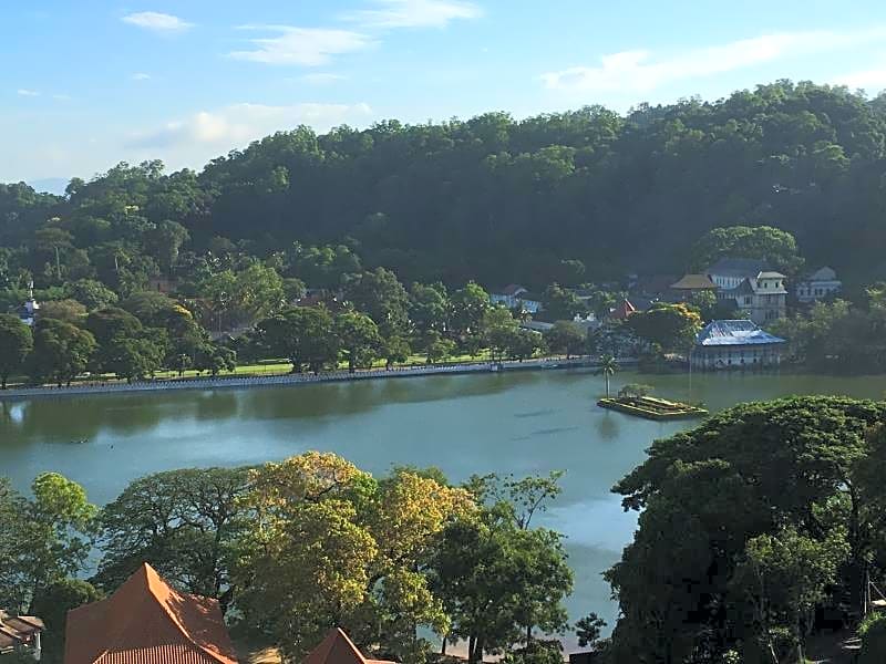 Kandy Supreme Hotel