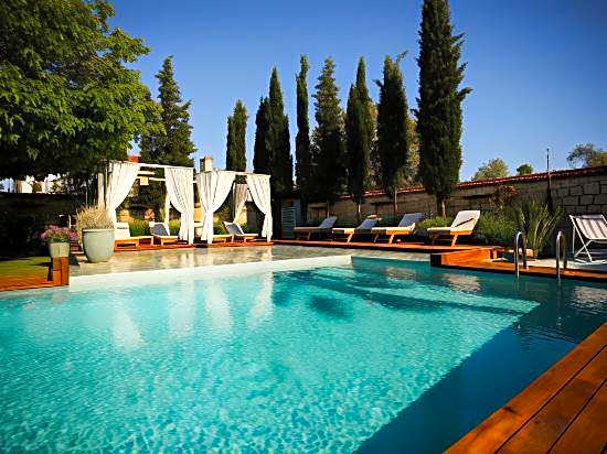 Alacati Cadde 75 Luxury Hotel