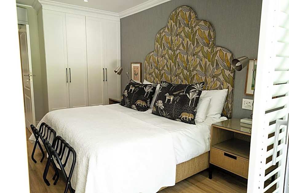 Cape Village Lodge
