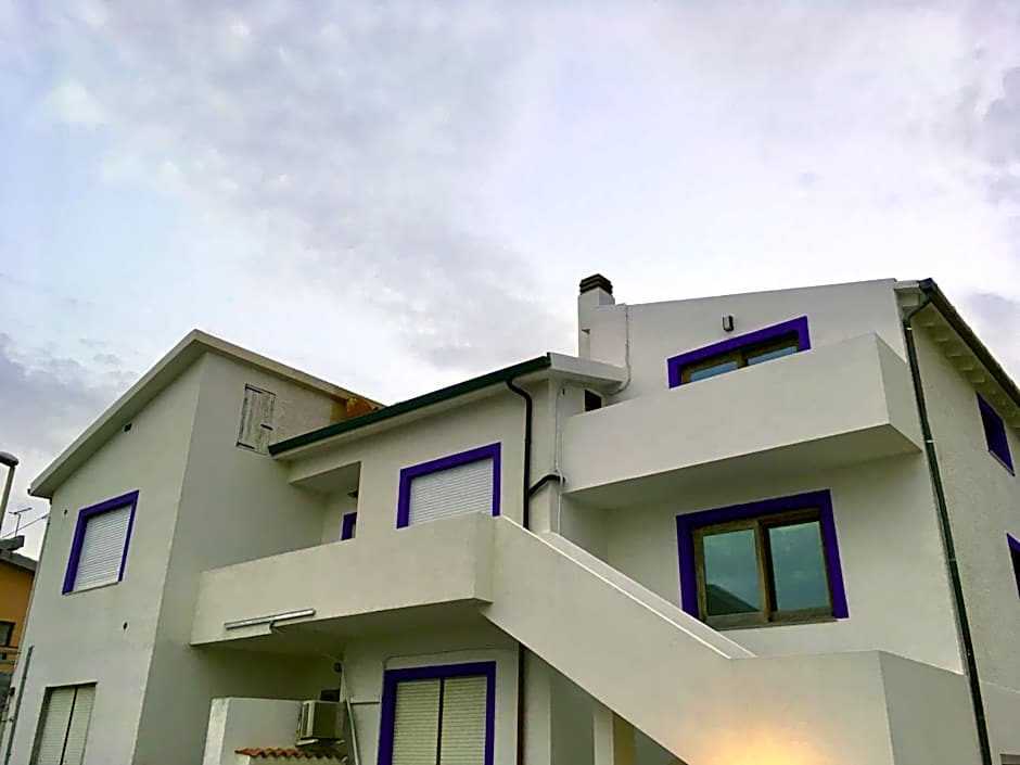 Photo 1 of 37 of B&B BentueMari