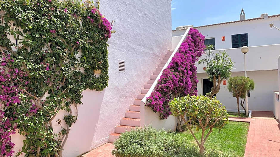 Playa Parc Apartments
