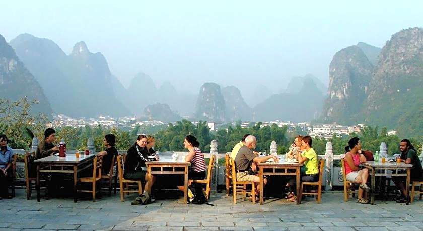 Yangshuo Riverside Retreat Hotel
