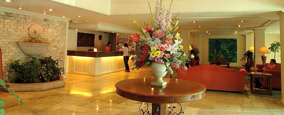 De Luxe Hotel