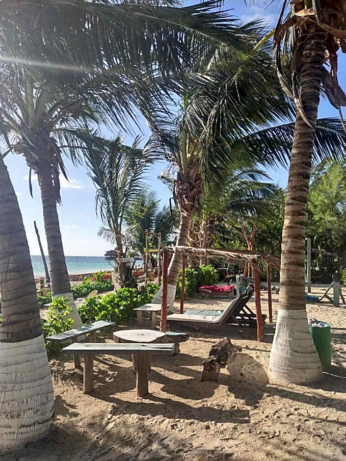 Lunazul Eco-Cabaña Frente al Mar