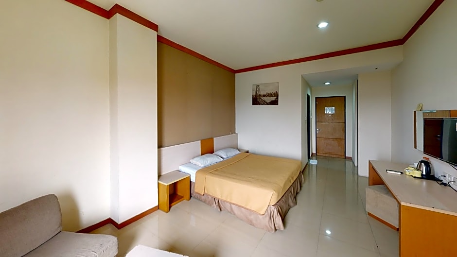 Delta Sinar Mayang Hotel