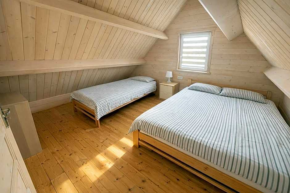 Domeczki Blaneczki Wicie - domki letniskowe nad morzem