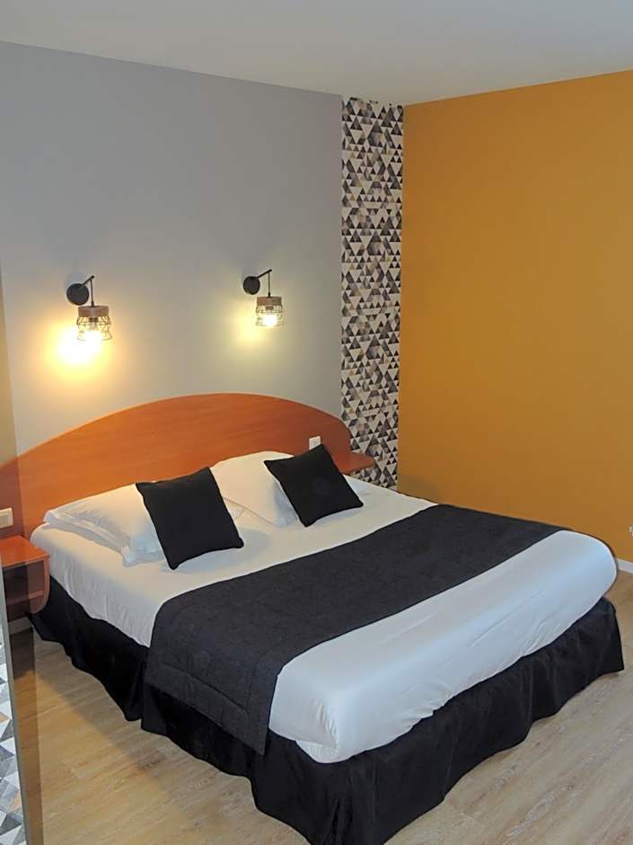 LOGIS Hôtel LES 3 MARCHANDS