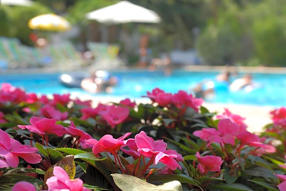 Delle Rose Camping & Glamping Village