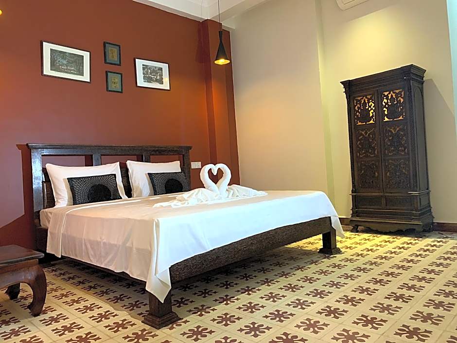 The J Break Boutique