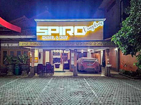 RedDoorz Syariah Near Alun-Alun Tulungagung