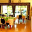 Monarch Hotel