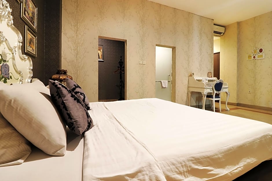 The Victoria Luxurious Guest House