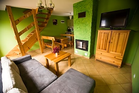 Domki nad rozlewiskiem