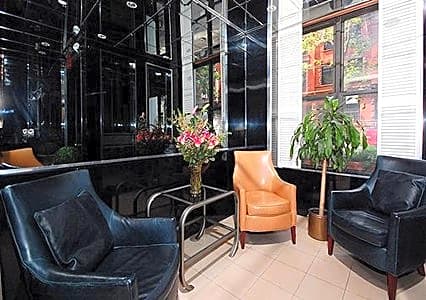 La Quinta Inn & Suites by Wyndham New York City Central Park