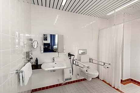 Twin Room - Disability Access