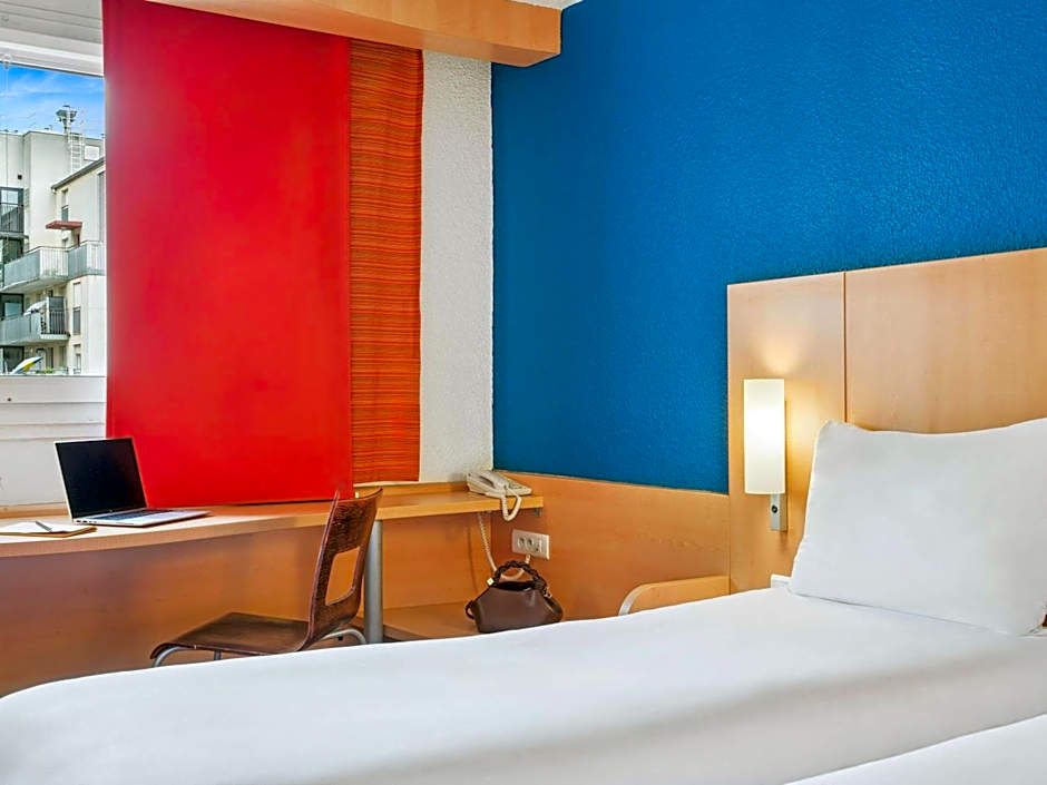 ibis Paris Porte D'Orleans