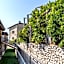 Residence Borgo Dei Limoni - Appartamenti con Garage